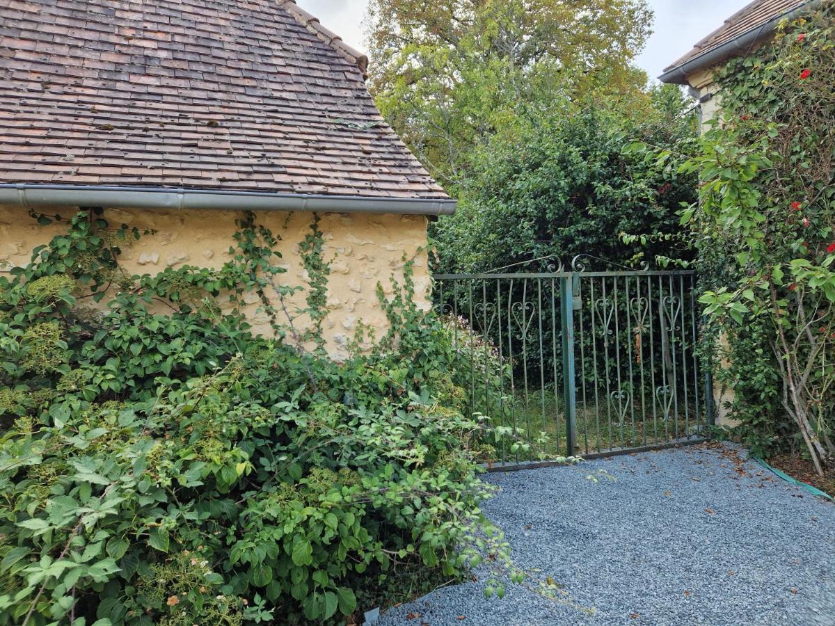 Cocon Du Domaine De La Grande Decision La Douze Exterior foto